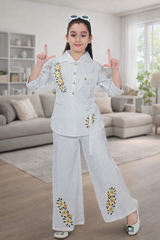 Inaabia Girls White Floral Embroidered Co-Ord Set (Top & Palazzo) – Elegant Casual Party Wear